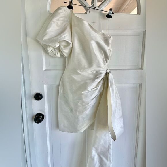 NWT Anthropologie Sachin & Babi Dova Puffed One-Shoulder Bow Wrap Mini Dress - Picture 9 of 16